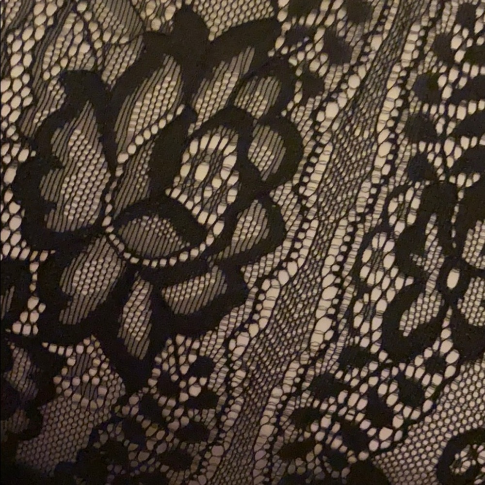 Dress - Picture 4 of 6